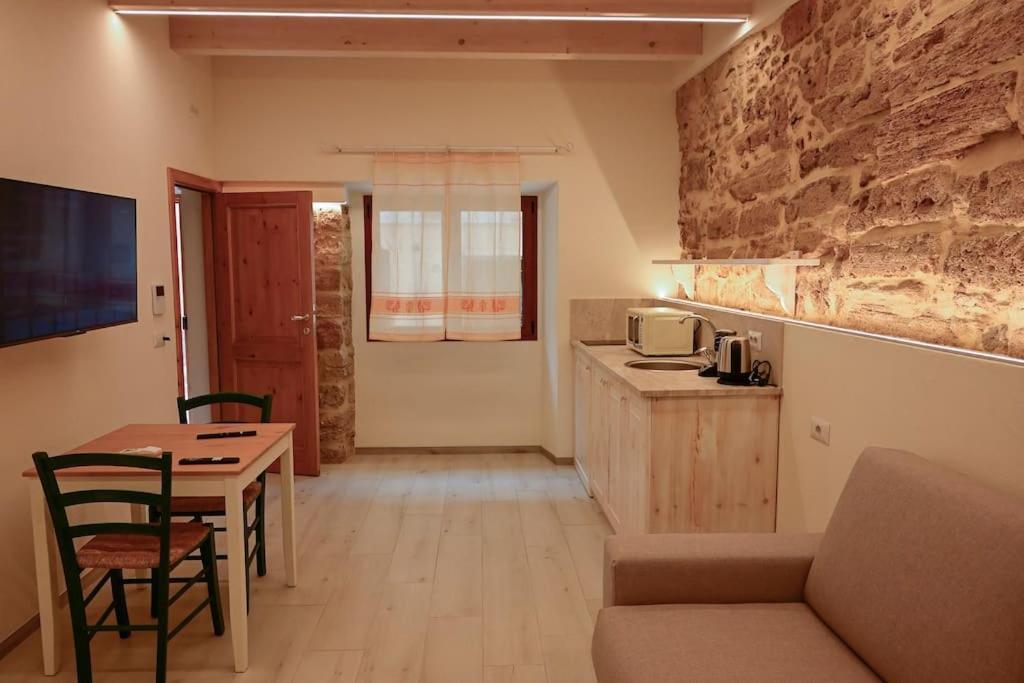 Suite Prince Of Majorca Splendid Gem Downtown Alghero Eksteriør bilde